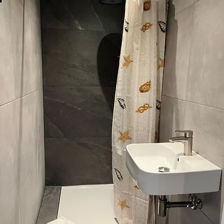 Valley View 07 4p Courtyard Near Valkenburg Voerendaal