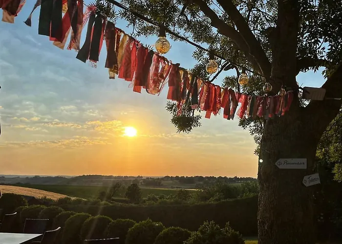 Valley View 07 4p Courtyard Near Valkenburg